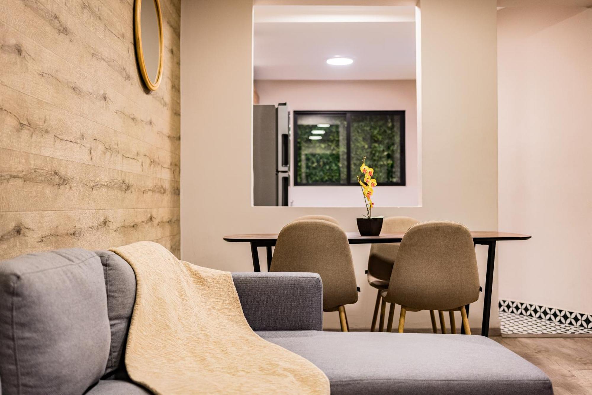 Tiny Desk By Vh Apartment Mexico City Bilik gambar
